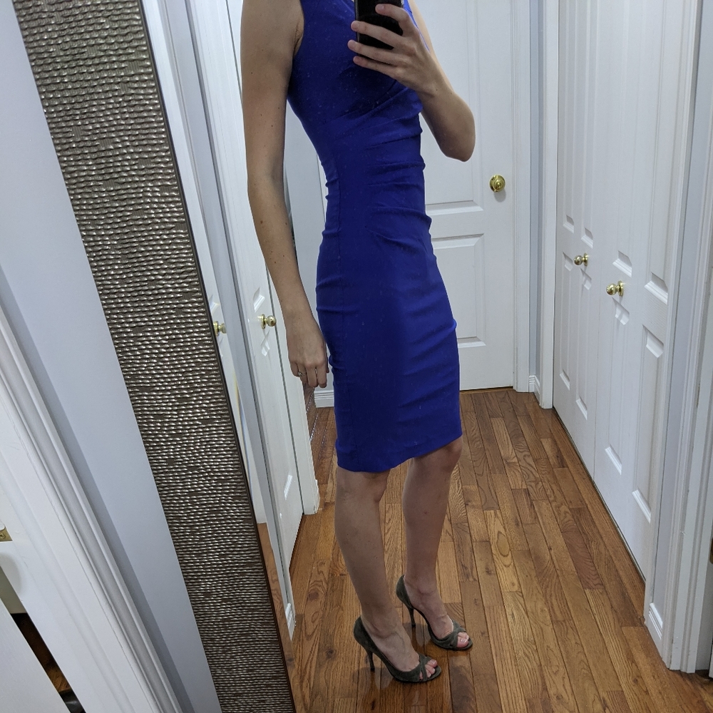 Dress - Picture 5 of 5